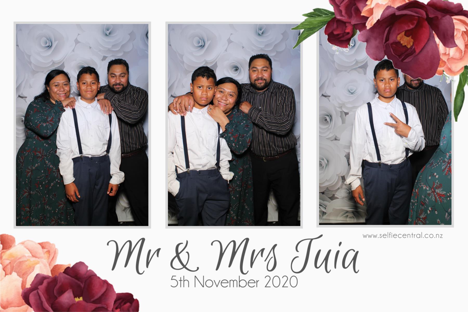Moses and Val's Wedding | View more photos from the event at gallery.photobooth.co.nz/u/SelfieCentral/Moses-and-Vals-Wedding